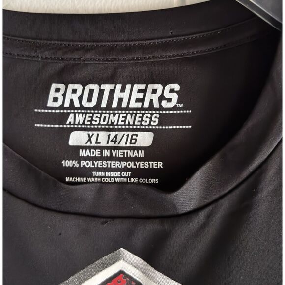 BROTHERS Awesomeness Cool Gear Boys XL 14/16 Skull Shield Activewear Shirt #F - Picture 6 of 6